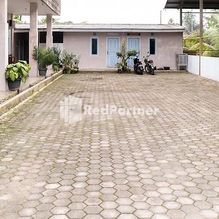 Pondok Kelapa Homestay Lampung Mitra Reddoorz Bandar Lampung Eksteriør bilde