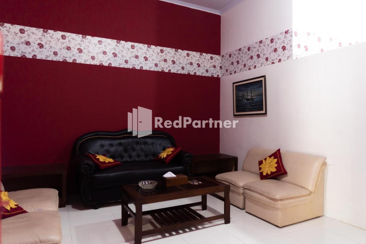 Pondok Kelapa Homestay Lampung Mitra Reddoorz Bandar Lampung Eksteriør bilde