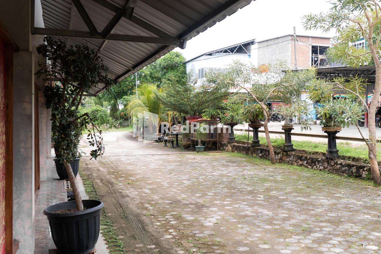 Pondok Kelapa Homestay Lampung Mitra Reddoorz Bandar Lampung Eksteriør bilde