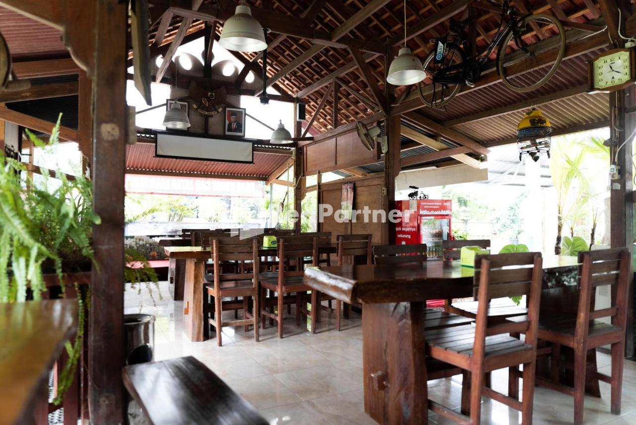 Pondok Kelapa Homestay Lampung Mitra Reddoorz Bandar Lampung Eksteriør bilde